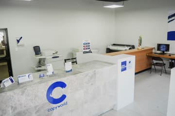 Recepción de la sucursal Copyworld Barragán